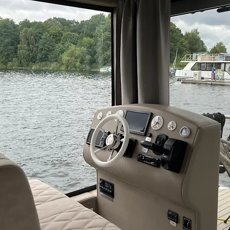 Luxboot