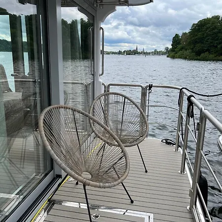 Luxboot *